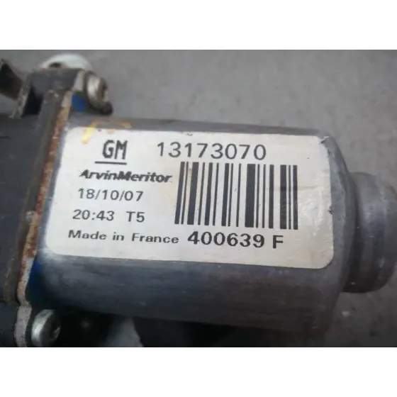 Elevalunas Delantero Derecho para Opel Combo (Corsa C)