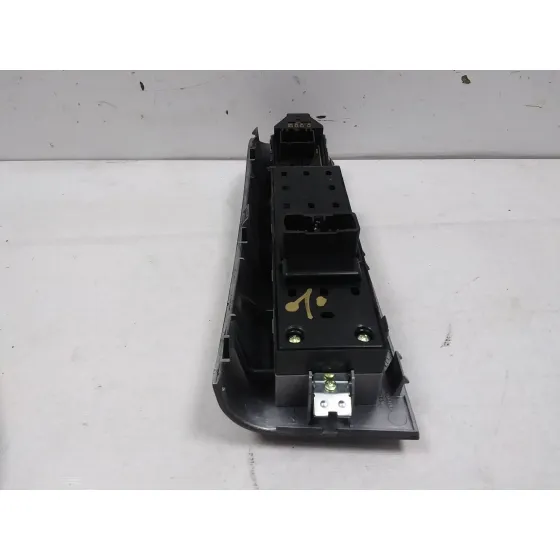 Mando Elevalunas Delantero Izquierdo para Kia Sportage