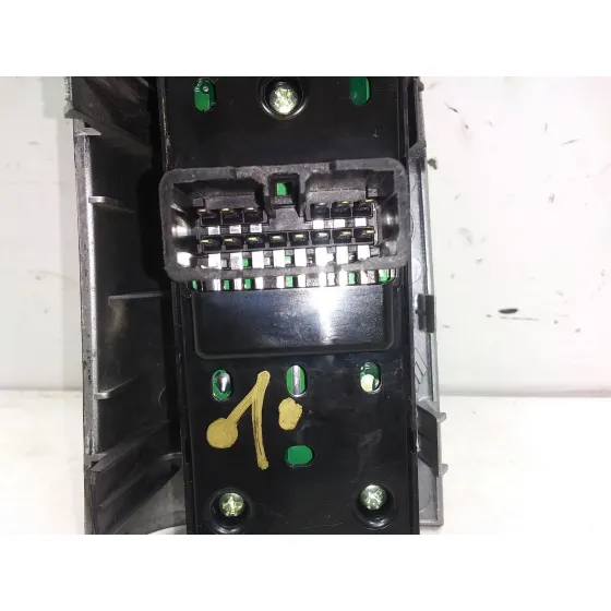 Mando Elevalunas Delantero Izquierdo para Kia Sportage