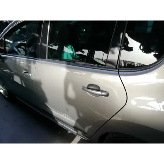 Puerta Trasera Izquierda para Peugeot 3008