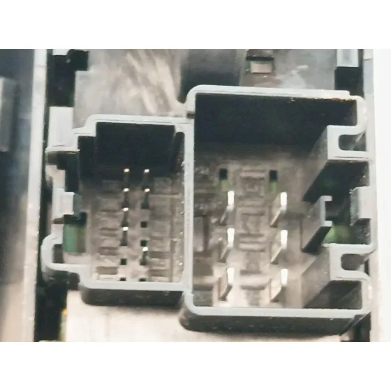 Mando Elevalunas Delantero Izquierdo para Ford Transit Courier
