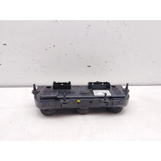 Mando Climatizador para Skoda Superb (3V3)
