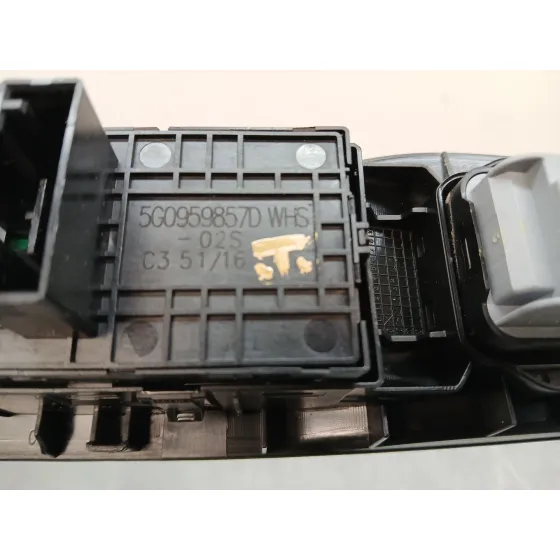 Mando Elevalunas Delantero Izquierdo para Skoda Superb (3V3)