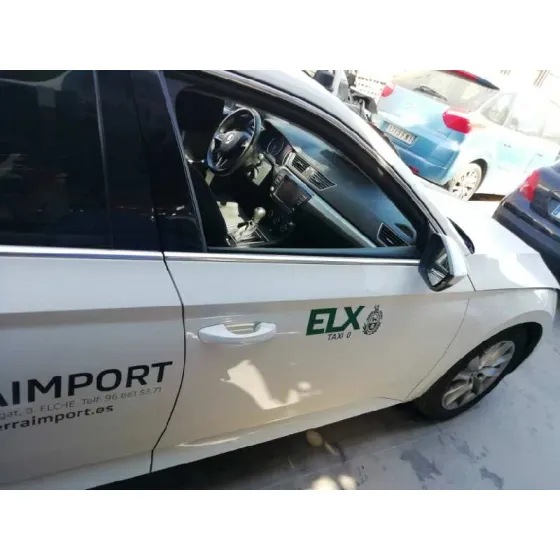 Puerta Delantera Derecha para Skoda Superb (3V3)