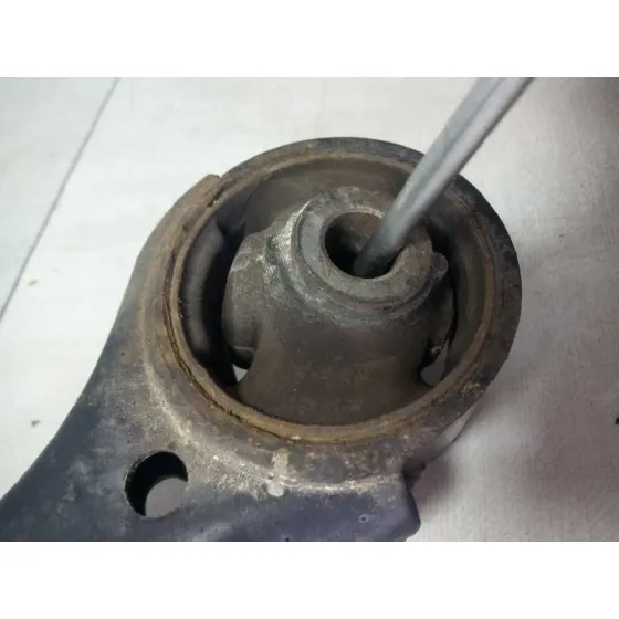 Brazo Suspension Inferior Delantero Izquierdo para Hyundai Santa Fe (Bm)