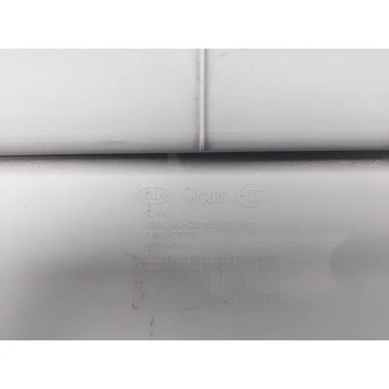 Guantera para Kia Sorento