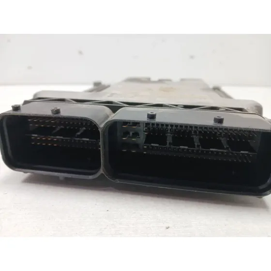 Centralita Motor Uce para Volkswagen Golf V Berlina (1K1)