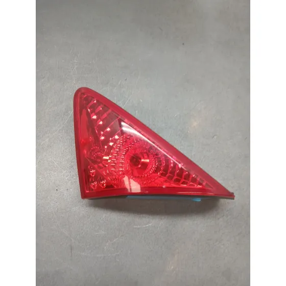 Piloto Trasero Derecho Interior para Peugeot 3008