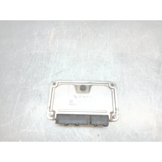 Centralita Motor Uce para Seat Ibiza (6L1)