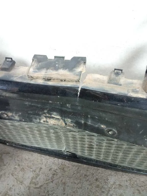 Paragolpes Delantero para Ford Focus Berlina (Cap)