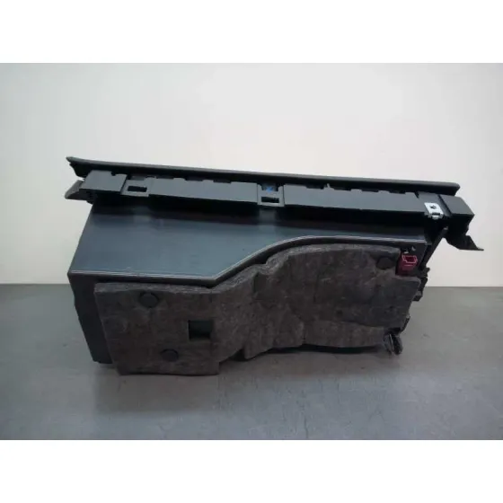 Guantera para Mercedes-Benz Clase C W205 C200 Bluetec