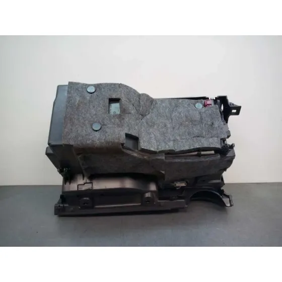 Guantera para Mercedes-Benz Clase C W205 C200 Bluetec