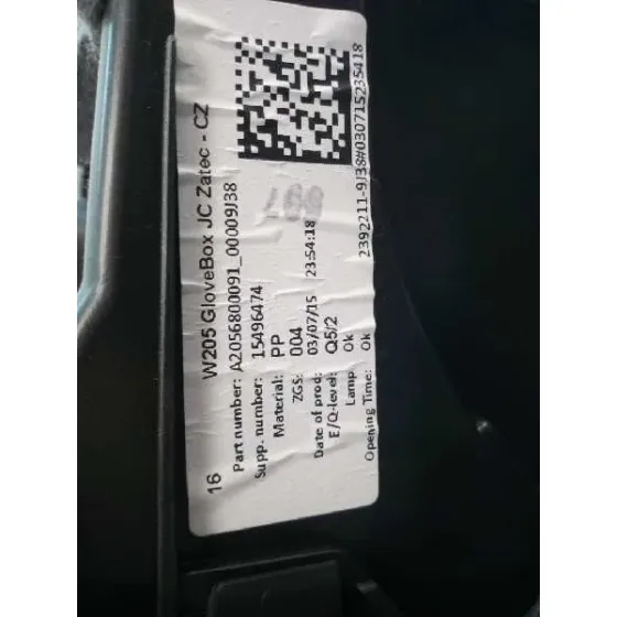 Guantera para Mercedes-Benz Clase C W205 C200 Bluetec