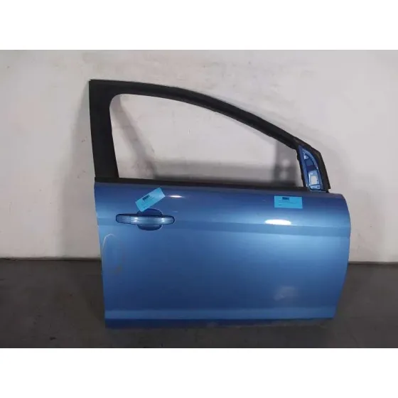 Puerta Delantera Derecha para Ford Focus Berlina (Cap)