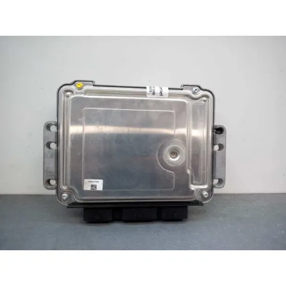 Centralita Motor Uce para Ford Focus Berlina (Cap)