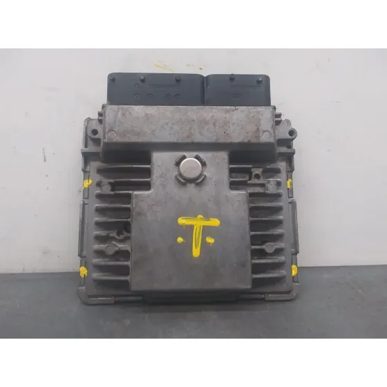 Centralita Motor Uce para Seat Ibiza (6J5)
