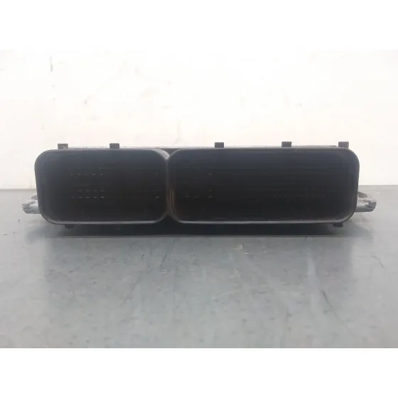 Centralita Motor Uce para Seat Ibiza (6J5)