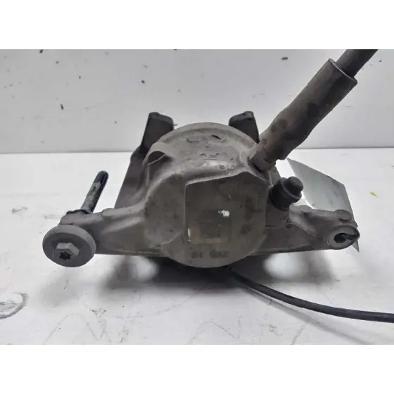 Pinza Freno Delantera Derecha para Mercedes-Benz Clase C W205 C200 Bluetec