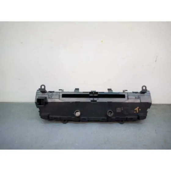 Mando Multifuncion para Mercedes-Benz Clase C W205 C200 Bluetec