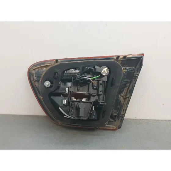 Piloto Trasero Izquierdo Interior para Seat Ibiza St (6J8)