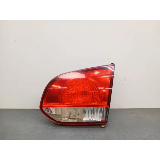 Piloto Trasero Derecho Interior para Volkswagen Golf Vi (5K1)