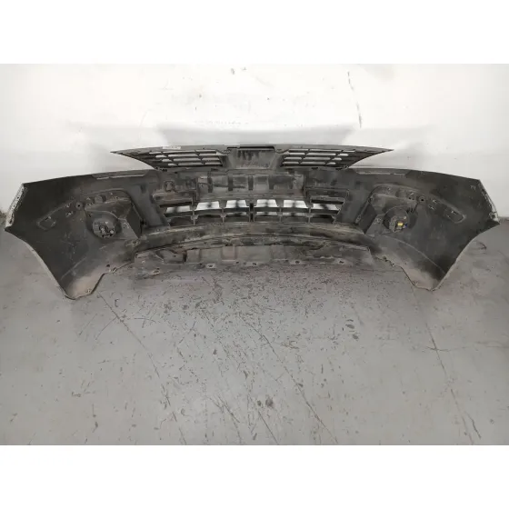 Paragolpes Delantero para Nissan Tiida (C11X/Sc11X)