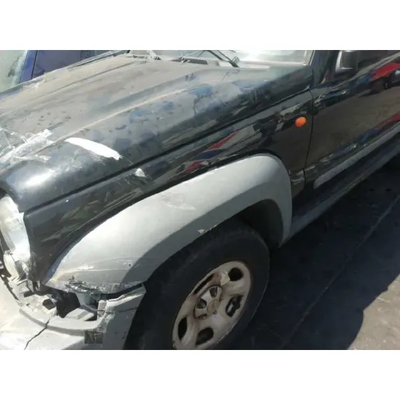 Aleta Delantera Izquierda para Jeep Cherokee (Kj)