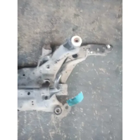 Puente Delantero para Volvo V40