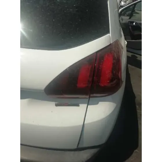 Piloto Trasero Derecho Interior para Peugeot 2008 (--.2013->)