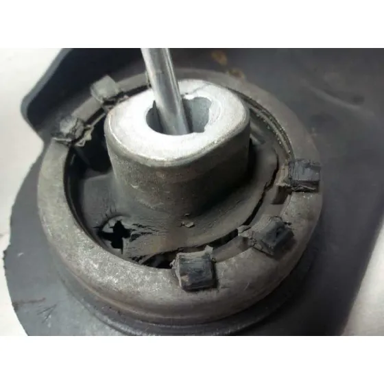 Brazo Suspension Inferior Delantero Izquierdo para Renault Scenic Iii
