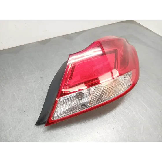 Piloto Trasero Derecho para Opel Insignia Berlina