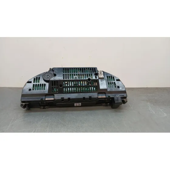 Cuadro Instrumentos para Mercedes-Benz Clase C (W204) Berlina
