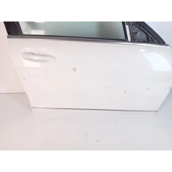 Puerta Delantera Derecha para Mercedes-Benz Clase C (W204) Berlina