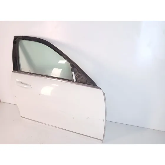 Puerta Delantera Derecha para Mercedes-Benz Clase C (W204) Berlina