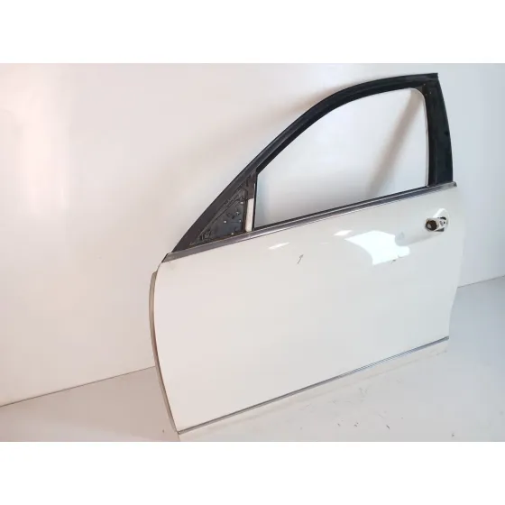 Puerta Delantera Izquierda para Mercedes-Benz Clase C (W204) Berlina