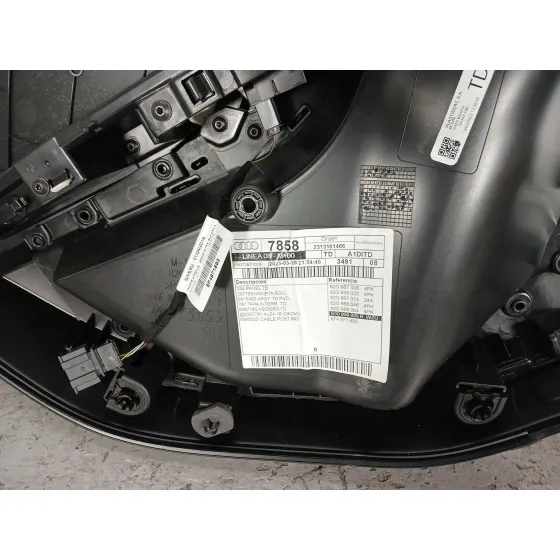 Guarnecido Puerta Trasera Derecha para Audi A1 Sportback (Gba)