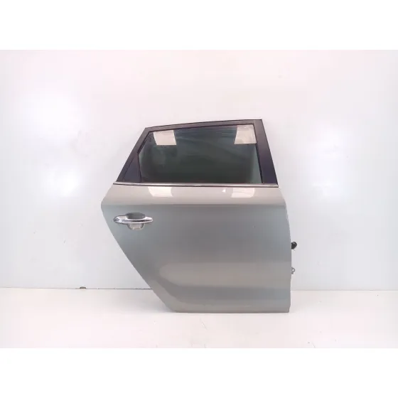 Puerta Trasera Derecha para Kia Carens ( )