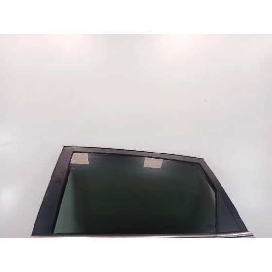 Puerta Trasera Izquierda para Kia Carens ( )