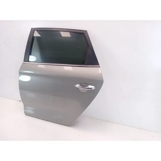 Puerta Trasera Izquierda para Kia Carens ( )