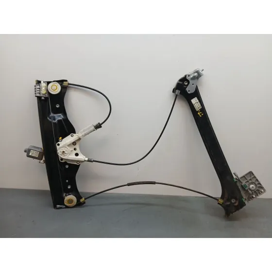Elevalunas Delantero Derecho para Opel Astra Twin Top