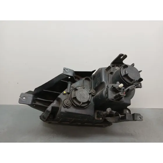 Faro Derecho para Hyundai Terracan (Hp)