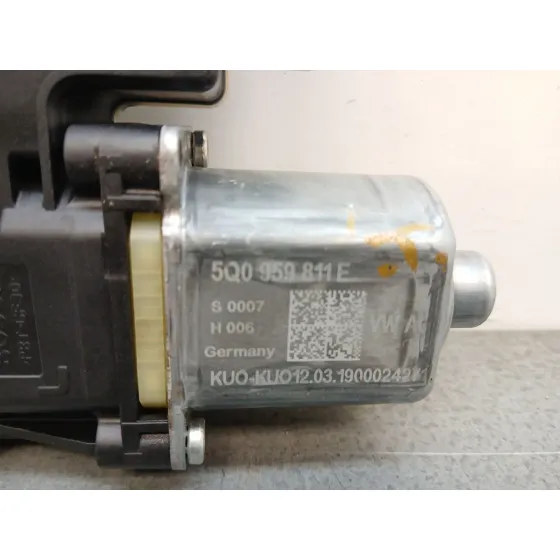 Motor Elevalunas Trasero Izquierdo para Seat Leon (5F1)