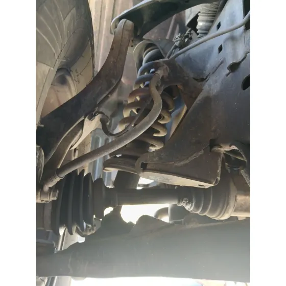 Amortiguador Delantero Izquierdo para Nissan Navara Np300 (D40)
