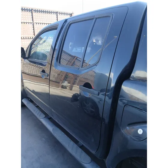 Puerta Trasera Izquierda para Nissan Navara Np300 (D40)
