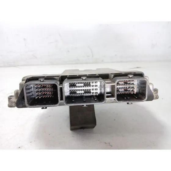 Centralita Motor Uce para Nissan Primera (P12)