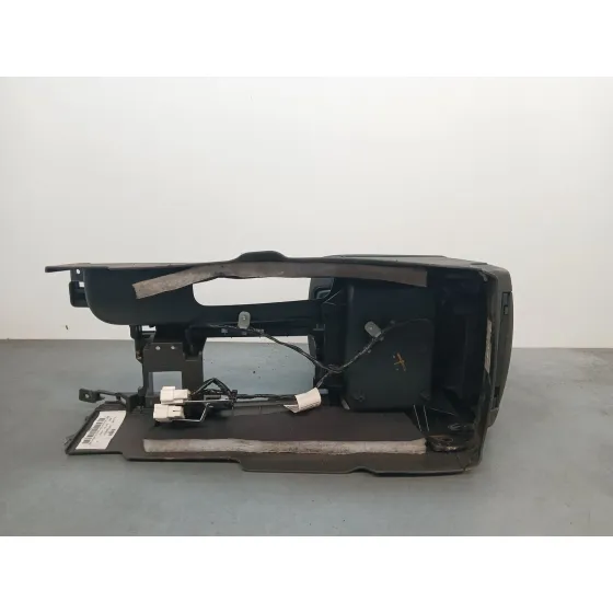 Apoyabrazos Central para Nissan Navara Np300 (D40)