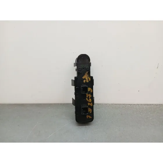 Mando Elevalunas Delantero Izquierdo para Citroën C4 Berlina