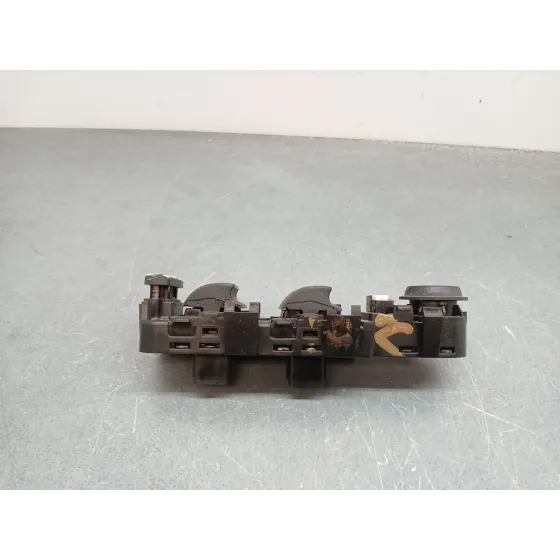 Mando Elevalunas Delantero Izquierdo para Citroën C4 Berlina