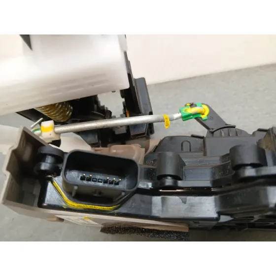 Cerradura Puerta Delantera Izquierda para Kia Ceed