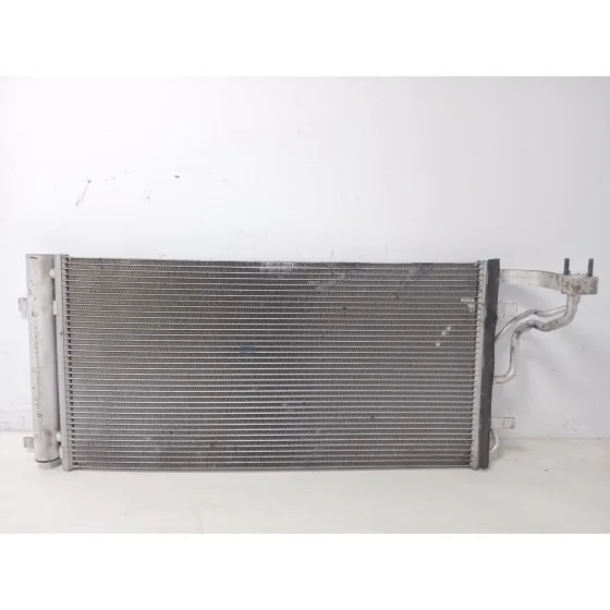 Condensador / Radiador Aire Acondicionado para Kia Ceed